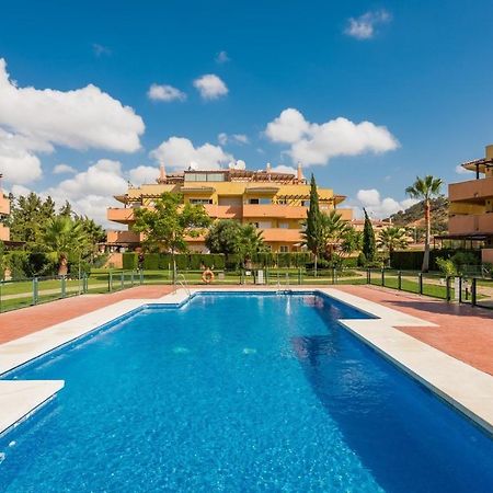 Wonderful Apartment 5 Minutes Flat Walk To The Centre Of La Cala De Mijas Kültér fotó